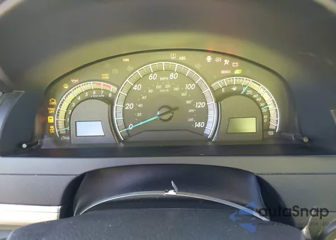 2014 Toyota Camry Se z USA, uszkodzony, nr VIN 4T1BF1FKXEU869609